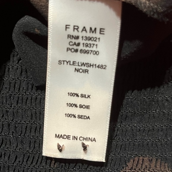FRAME black silk keyhole Top in Noir career size small - Picture 4 of 5